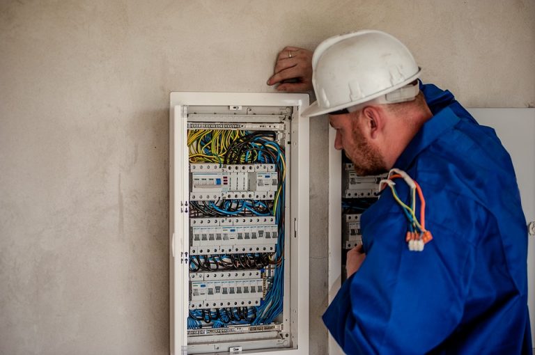 Combien de temps dure une habilitation électrique ? Combien de temps dure une habilitation électrique ?